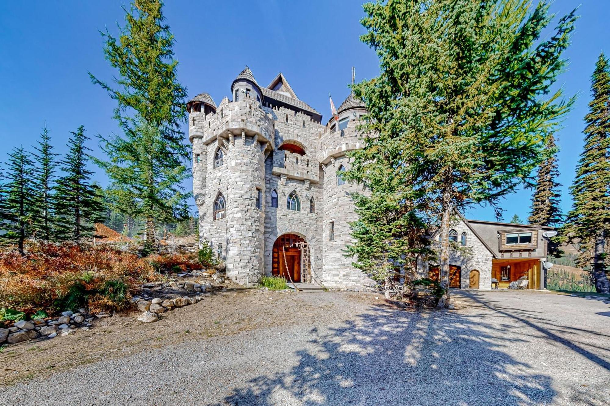 Schweitzer Castle Villa Sandpoint Exterior foto