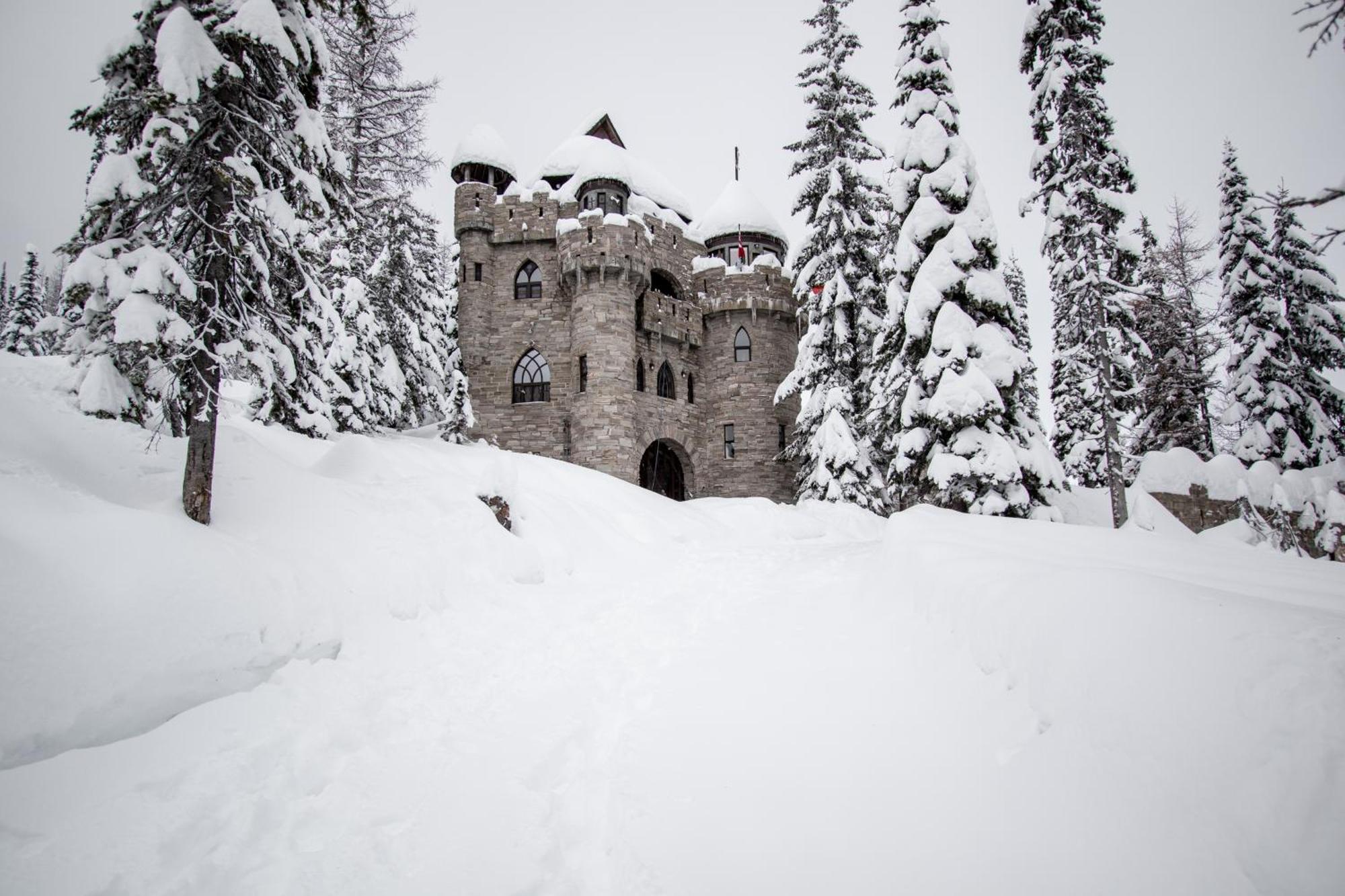 Schweitzer Castle Villa Sandpoint Exterior foto